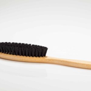 Klesbørste for semsket skinn (suede)
